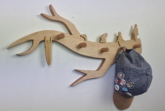 The finished Blob Branch, with my hat for size.